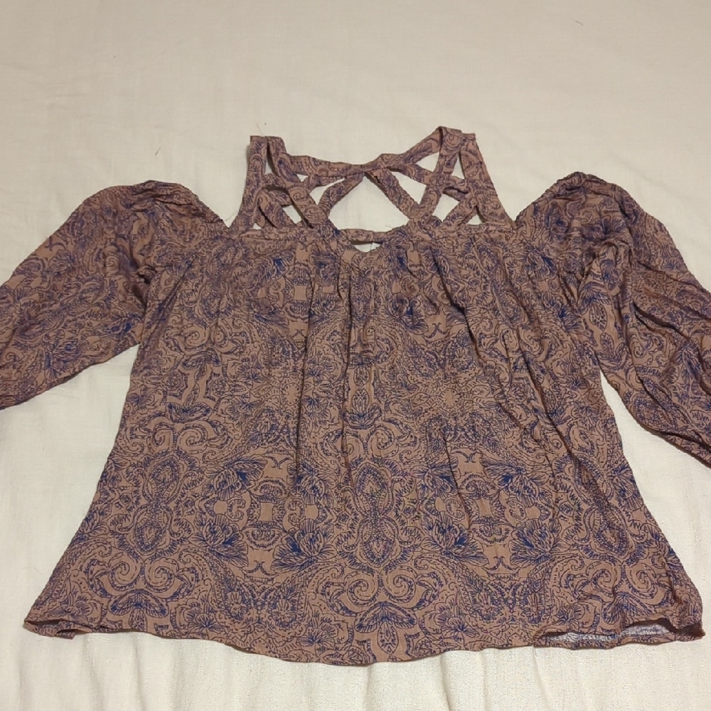 mittoshop Mauve Paisley Cold-Shoulder Blouse with Lattice Back